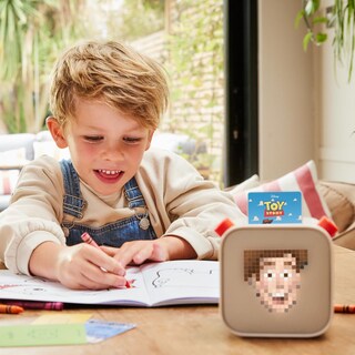 Foto 3 | Foto 3 | Tarjeta De Audio Yoto Disney Frozen: Historias De 5 Minutos Para Niños Mayores De 3 Años - Venta Internacional.