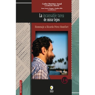 Foto 1 | Foto 1 | La Incansable Tarea De Mirar Lejos