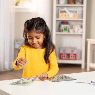 Foto 7 | Foto 7 | Kit De Manualidades Melissa & Doug Con Vitrales Con Forma De Unicornio Para Niños De 5 Años O Más - Venta Internacional.