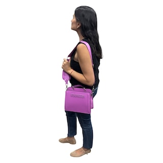 Foto 4 | Foto 4 | Bolsa Shoulder Bevelyn Berry Steve Madden Color Magenta