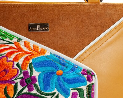Foto 5 | Foto 5 | Bolso Tote A Ángelozano De Piel Vacuna Con Telar Artesanal, Color Camel, Modelo Florentina Negro, Modelo Graciela