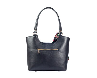 Foto 4 | Foto 4 | Bolso Tote A Ángelozano De Piel Vacuna Con Grabado Tipo Cincelado Y Mascada, Color Negro, Modelo Graciela