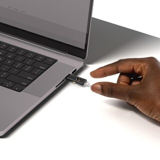 Foto 5 | Foto 5 | Llave De Seguridad Yubico Yubikey 5ci 2fa Android/pc/iphone Fido - Venta Internacional.