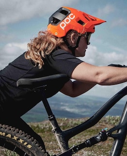 Foto 2 | Foto 2 | Casco De Bicicleta Poc Kortal Race Mips Para Trail, Enduro Y Todo Tipo De Montaña - Venta Internacional.