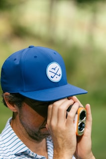 Foto 5 | Foto 5 | Gorra Mizuno Para Mujer Con Forma De Palo Cruzado Con Cierre De Cremallera Color Carbón - Venta Internacional.