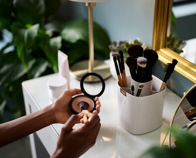 Foto 2 | Foto 2 | Organizador De Brochas De Maquillaje Joseph Joseph Viva, Escalonado - Venta Internacional.