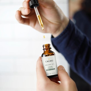 Foto 2 | Foto 2 | Aceite Para Barba, Crema Revitalizante, Bosque De Cedro, 30 Ml, Para La Picazón De La Barba - Venta Internacional.