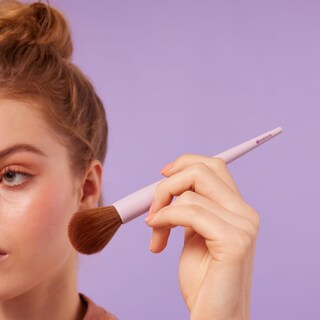 Foto 5 | Foto 5 | Rubor E Iluminador Brush Essence, Cerdas Largas Y Suaves, Vegano - Venta Internacional.