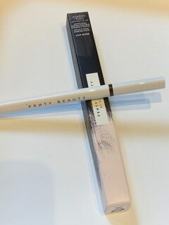 Foto 1 | Foto 1 | Lápiz Y Moldeador De Cejas Fenty Beauty Brow Mvp Ultra Fine Dark Brown - Venta Internacional.