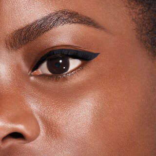 Foto 5 | Foto 5 | Delineador 4 En 1, Kajal, Sombra De Ojos Y Color Para Cejas Shiseido Kajal Inkartist Nippon Noir 09 - Venta Internacional.