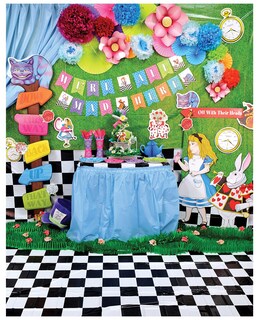 Foto 2 | Foto 2 | Cutouts Beistle Alicia En El País De Las Maravillas, 24 Piezas, Multicolor - Venta Internacional.