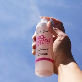 Foto 2 | Foto 2 | Spray Fijador L.a. Girl Pro Perfect Long-wear Gfs200 200, 200 Ml - Venta Internacional.