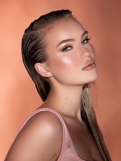 Foto 3 | Foto 3 | Iluminador Sheglam Glow Bloom Líquido Impermeable Vanilla Frost - Venta Internacional.