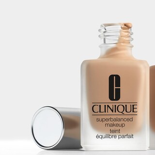 Foto 3 | Foto 3 | Foundation Clinique Superbalanced, Sin Aceite, 30 Ml, Color Marfil - Venta Internacional.