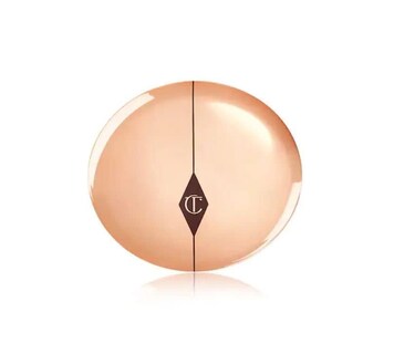 Foto 3 | Foto 3 | Polvo Fijador Con Aerógrafo Charlotte Tilbury, Acabado Impecable - Venta Internacional.
