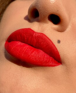 Foto 3 | Foto 3 | Indestructible Lipstick Liquid Paris