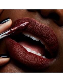 Foto 5 | Foto 5 | Lapiz Labial Liquido Retro Matte Mac Cosmetics Carnivorous