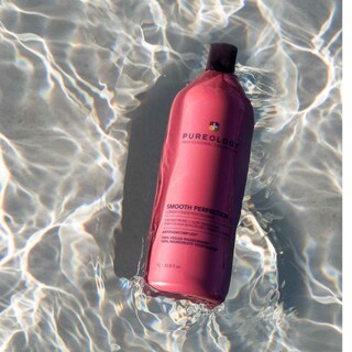 Foto 6 | Foto 6 | Acondicionador Pureology Smooth Perfection Frizzy Hair 1l - Venta Internacional.