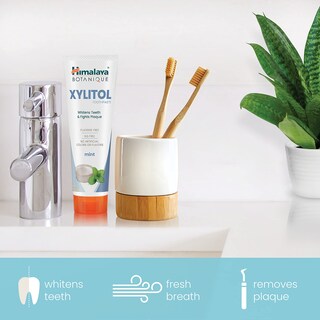 Foto 3 | Foto 3 | Pasta De Dientes Himalaya Botanique Blanqueadora Antiplaca 120ml - Venta Internacional.