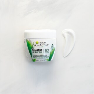 Foto 3 | Foto 3 | Hidratante Garnier Skinactive 3 En 1 Para Rostro, Té Verde, 200 Ml - Venta Internacional.