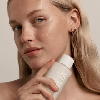 Foto 4 | Foto 4 | Leche Facial Essence + Crema Hidratante Ligera Ilia The Base - Venta Internacional.