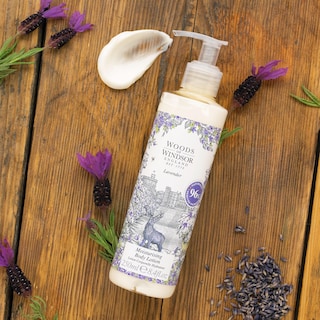 Foto 2 | Foto 2 | Loción Hidratante Para Manos Y Cuerpo Woods Of Windsor 350 Ml - Venta Internacional.