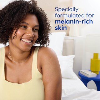 Foto 2 | Foto 2 | Loción Corporal Nivea Skin Reafirmante Con Melanina Beauty, Botella De 500 Ml - Venta Internacional.