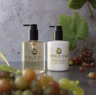 Foto 3 | Foto 3 | Loción De Manos Noble Isle Golden Harvest 250 Ml - Venta Internacional.