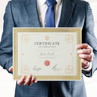 Foto 2 | Foto 2 | Papel Certificado Sustainable Greetings, Lámina Dorada, 50 Hojas - Venta Internacional.