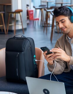 Foto 3 | Foto 3 | Mochila Mark Ryden Negra