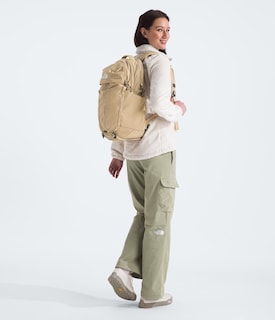 Foto 7 | Foto 7 | Mochila The North Face Surge Commuter Para Mujer, Color Caqui, 31 L - Venta Internacional.