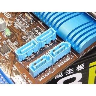 Foto 2 | Foto 2 | Placa Madre Asus P8h67 Lga 1155 Intel H67 Ddr3 Atx Usada - Venta Internacional.