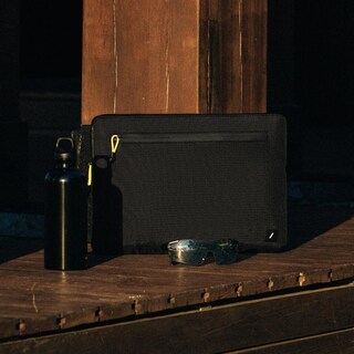 Foto 3 | Foto 3 | Funda Ultra Ligera Para Macbook 14'' Negro Native Union