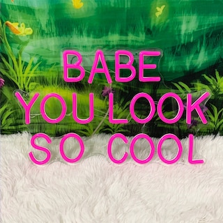 Foto 2 | Foto 2 | Letrero Babe You Look So Cool Neon C/ Control Remoto Premium