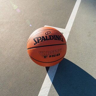 Foto 7 | Foto 7 | Baloncesto Spalding Varsity Tf-150 Para Exteriores, Tamaño 7 (29,5 Cm) - Venta Internacional.