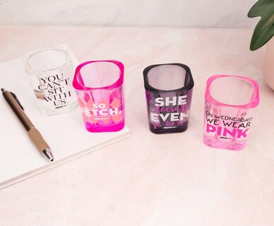 Foto 7 | Foto 7 | Minigafas De Chupito Silver Buffalo Mean Girls, Juego De 4 - Venta Internacional.