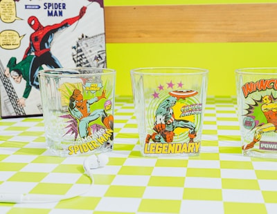 Foto 5 | Foto 5 | Set Rocks Glass Silver Buffalo Marvel Comics, 9 Oz, 4 Piezas - Venta Internacional.