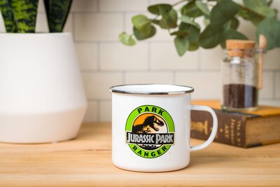 Foto 2 | Foto 2 | Taza Camper Esmaltada Silver Buffalo Jurassic Park Ranger 630 Ml - Venta Internacional.