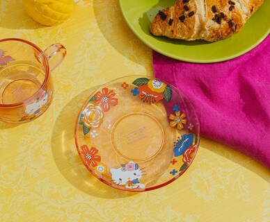 Foto 5 | Foto 5 | Set De Taza De Té Y Platillo Silver Buffalo Sanrio Hello Kitty - Venta Internacional.