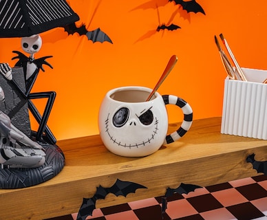 Foto 4 | Foto 4 | Taza De Cerámica Plateada Buffalo Disney Nightmare Before Christmas - Venta Internacional.