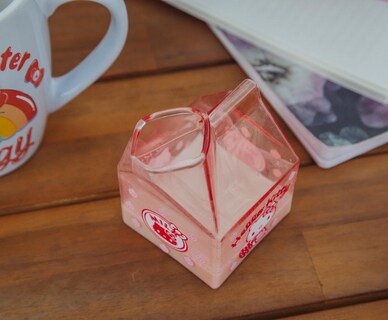 Foto 7 | Foto 7 | Cartón De Vidrio Para Leche Hello Kitty Sanrio Strawberry 350 Ml - Venta Internacional.