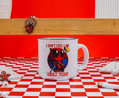Foto 3 | Foto 3 | Taza de Cerámica Silver Buffalo Marvel Deadpool 600 Ml - Venta Internacional