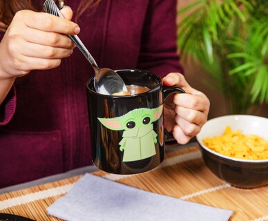 Foto 5 | Foto 5 | Taza De Café Silver Buffalo Star Wars The Mandalorian 600 Ml - Venta Internacional.