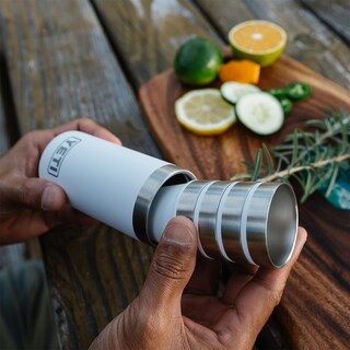 Foto 6 | Foto 6 | Set De 4 Vasos De Chupito Yeti De Acero Inoxidable, 50 Ml, Con Funda - Venta Internacional.