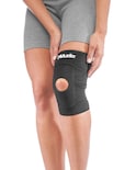 Rodillera Mueller Sports Medicine, Ajustable En 4 Direcciones, Negra - Venta Internacional.