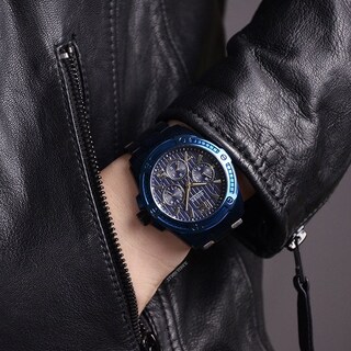 Foto 4 | Foto 4 | Reloj Guess Hombre Dress W0601g2 Caja Redonda 44mm Diámetro Acero Inoxidable Cierre Desplegable Movimiento Cuarzo Dial Negro