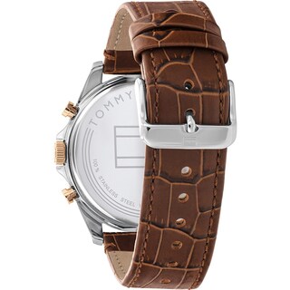 Foto 3 | Foto 3 | Reloj Tommy Hilfiger Hombre Baker 1710450 Caja Redonda 43mm Diámetro Acero Inoxidable Cierre Hebilla Movimiento Cuarzo
