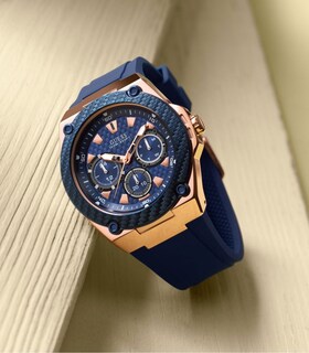 Foto 7 | Foto 7 | Reloj Guess Hombre Classic W1049g9 Caja Redonda 38mm Diámetro Acero Inoxidable Cierre Hebilla Movimiento Cuarzo Dial Negro