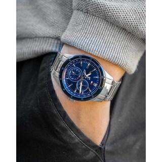 Foto 8 | Foto 8 | Reloj Tommy Hilfiger Hombre Austin 1791640 Caja Redonda 44mm Diámetro Acero Inoxidable Cierre Desplegable Movimiento Cuarzo