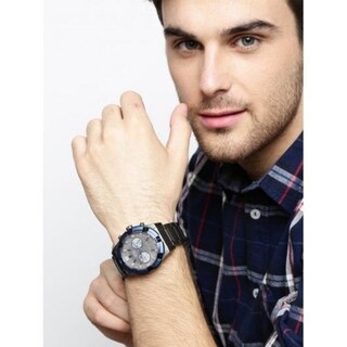 Foto 5 | Foto 5 | Reloj Guess Hombre Waterpro W0377g5 Caja Redonda 44mm Diámetro Acero Inoxidable Cierre Desplegable Movimiento Cuarzo